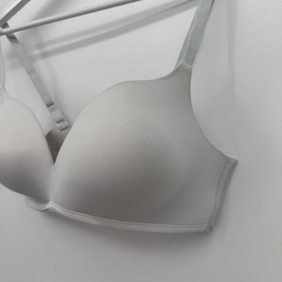 Maidenform White Wireless Classic Bra Size XL - Picture 4 of 10